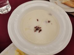 奶牛蘑菇汤-红房子西菜馆(淮海中路店)
