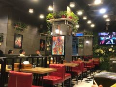 大堂-愉肴麻辣香锅(中山路店)