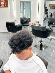 -藤野造型烫染·漂发