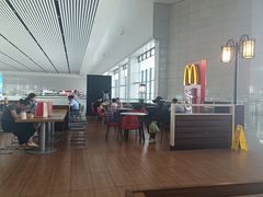 -麦当劳(高铁南站店)