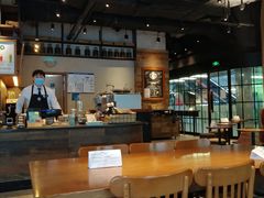 大堂-星巴克(北京三里屯SOHO一店)