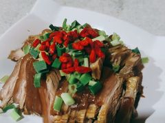 -墨脱石锅椰子鸡•香草鸭•东山羊(大东海店)