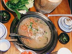 -茅台镇网红溶洞餐厅·茅帮菜馆