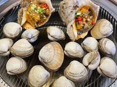 -围炉肉舍•炭烤活鳗•丹东海鲜烤肉(步行街店)