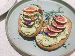 无花果手撕鸡肉tapas-Toris(LuOne凯德晶萃广场店)