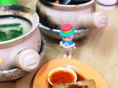 卤豆腐-长城砂煲田鸡粥
