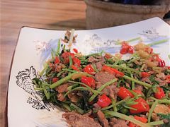小炒黄牛肉-湘聚南县土菜馆(龙山二路店)