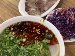 -陇上全荟兰州传统牛肉面(延吉路店)