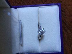 android_upload_pic-威德钻石-克拉钻大本营(南京东路店)