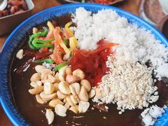青岩糕粑稀饭-包整·丝娃娃(甲秀楼景观店)