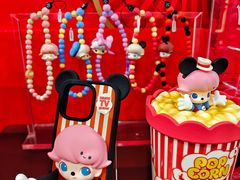 -泡泡玛特POPMART(侨福芳草地店)