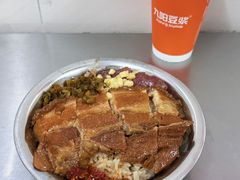 -老嘢扣肉糯米饭(云亭街店)