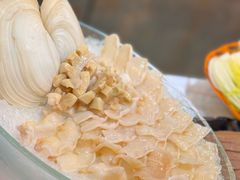 -鲜入围煮花胶鸡海鲜火锅
