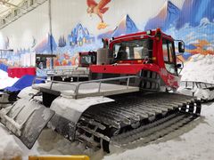 -乔波室内滑雪场