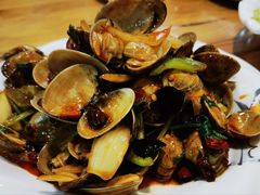 -亿牌牌东北烧烤(怀特店)