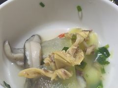 -八美镇邛崃土地坡饭店
