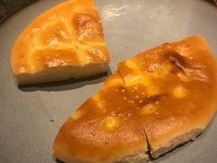 酸奶馕-丝路金桃·新疆菜(徐汇店)