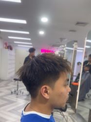 -米娜护肤造型