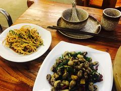 -滇香肴·云南菜蒸汽石锅鱼(云南北路店)