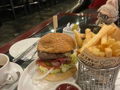 -上海锦江汤臣洲际大酒店柒酒廊