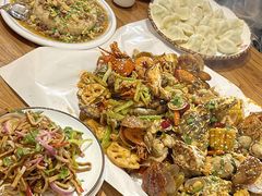 -东来菜馆•手抓海鲜家常菜•海鲜锅贴(鸽子窝店)