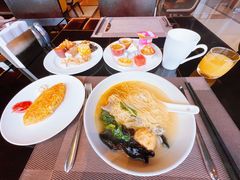 -大中华希尔顿酒店 念 全日制自助餐厅·亲子·聚餐