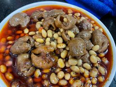 红烧肥肠-梯坎豆花