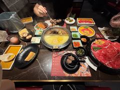 -一绪に和牛寿喜烧(罗湖益田假日店)