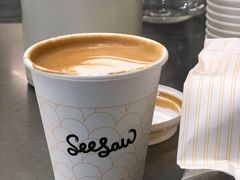 燕麦奶澳白-Seesaw Coffee(上海国金中心店)