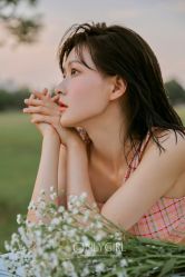 -onlygirl摄影美学馆高端定制(江滩店)