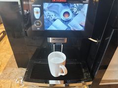 -大中华希尔顿酒店-念自助餐·嗨啤·小龙虾