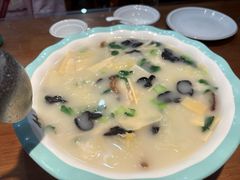 -春水锅贴·传统鲁菜(大明湖店)