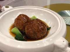 红烧狮子头-银都上海菜馆(粤海东路店)