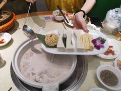 -煲大王猪肚鸡·椰子鸡火锅(红谷滩万达店)