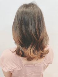 -PE SALON