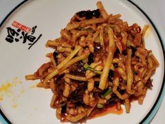 鱼香肉丝-峨嵋酒家(地安门店)