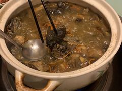 -杨记山珍鸡煲菌汤锅
