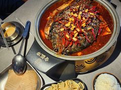 -令狐冲·炭烤活鱼(宝龙店)