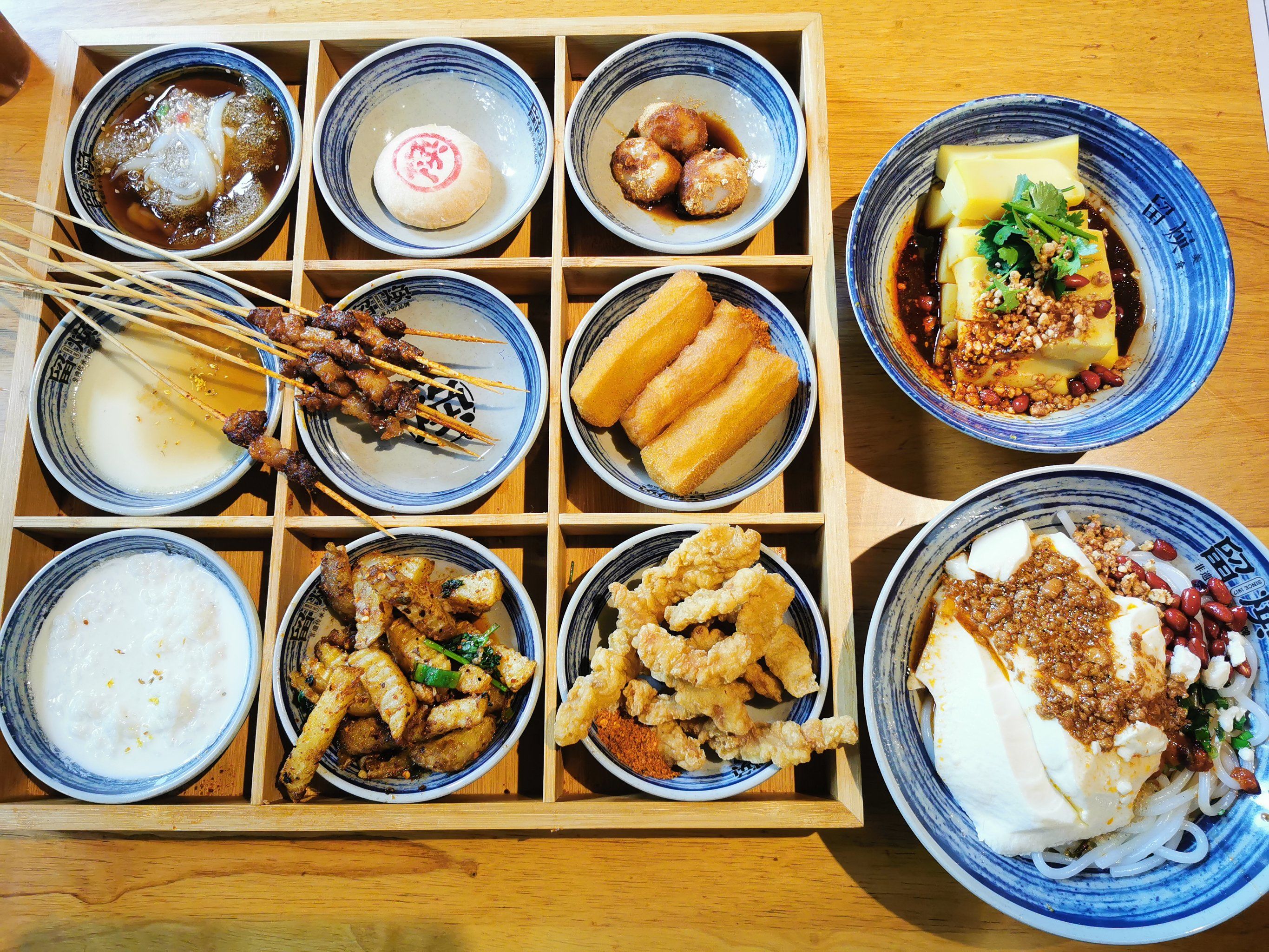 一次性尝遍昆明小吃