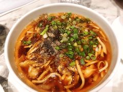 元盅酸辣汤-鼎泰丰(三里屯店)
