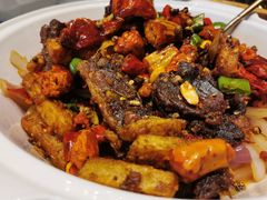 香格里拉空运黑山羊-甜阿姨·天台花园私房菜(万松园店)