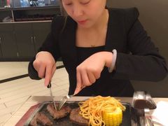 -必胜客(东大桥店)