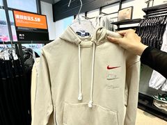 -百年港湾奥特莱斯(香炉礁店)