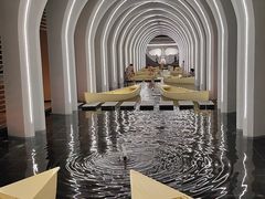 -涨巢·潮玩水疗局