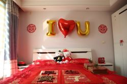 -艾米婚纱&婚礼策划