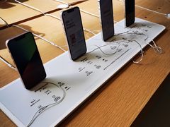 -Apple零售店(华贸购物中心店)