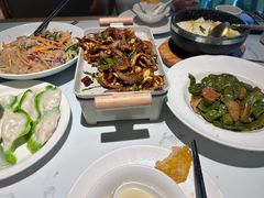 -关东小磨东北菜(漕河泾印象城店)