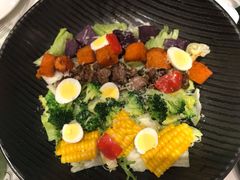 考伯沙拉-西堤厚牛排(国瑞店)