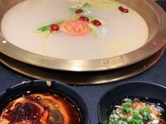 -沸炉重庆老火锅(军事博物馆店)