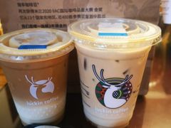 -瑞幸咖啡(杭州绿地中央店)